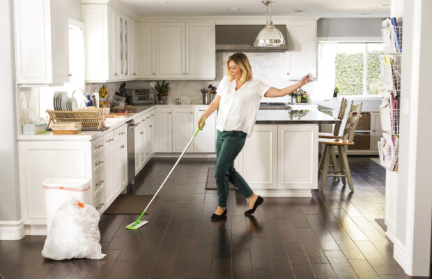The Top Things Houseguests Immediately Notice When They Arrive