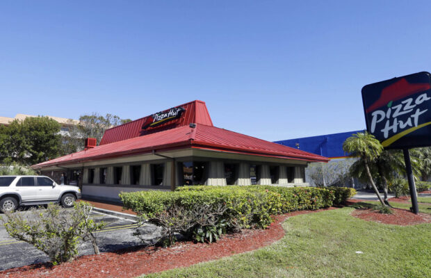 Pizza Hut Now Has Burgers???