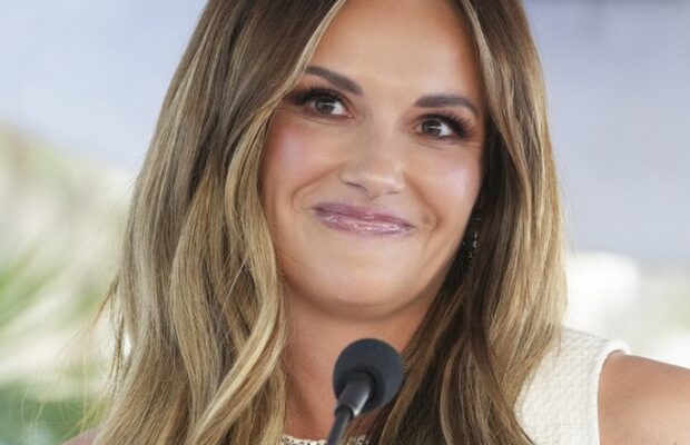 Carly Pearce LIVE Aug 14th Casino Ballroom – Hampton Beach