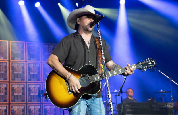 Jason Aldean LIVE Bank of NH Pavillion – Sept 25-Sept 26 Jason Aldean LIVE Bank of NH Pavillion – Sept 25-Sept 26